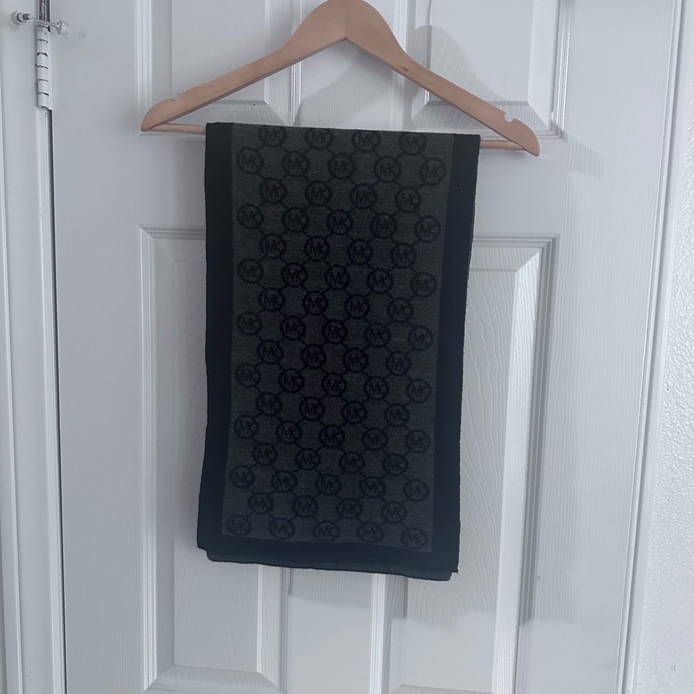 Michael Kors Black and Dark Gray Logo Scarf